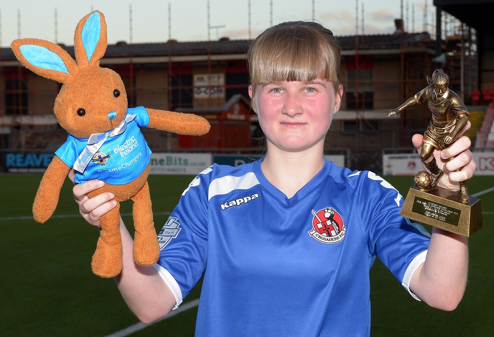 Courtney Moore with player of match award and Electric Ireland Bunny.jpg