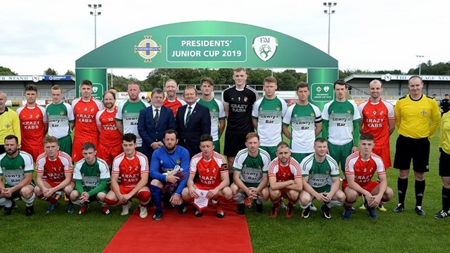 IFA President David Martin and FAI President Donal Conway with both teams and officials .jpg 