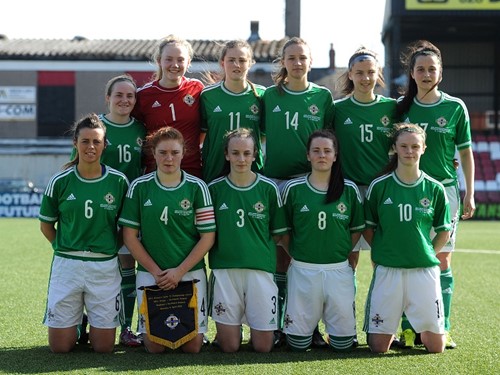 NI U19 Women team photo v England 6 April 2015 (1)