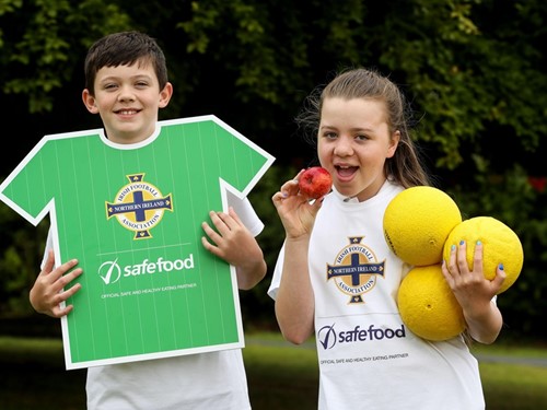 safefood & Irish FA Partnership Image 4.JPG