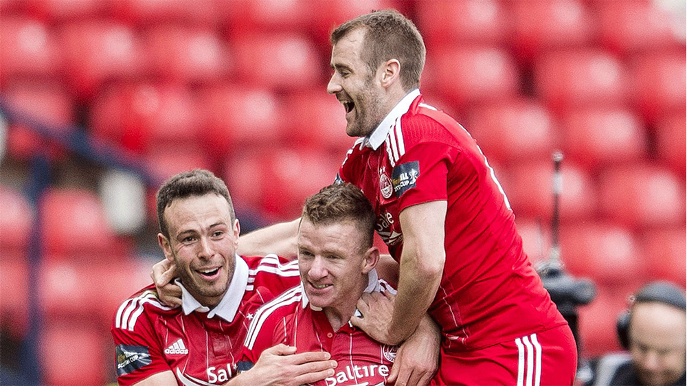 McGinnCelebratesvHibs.png