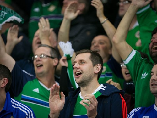 ifa_czechrep_17_fans_0002.jpg