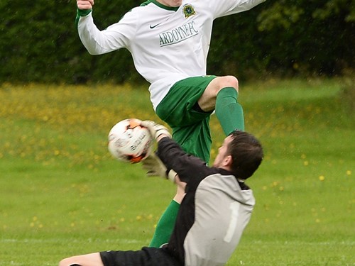 Man of Match Lee Simpson in Action .jpg
