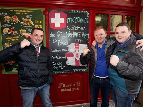 N Ireland fans_004.JPG