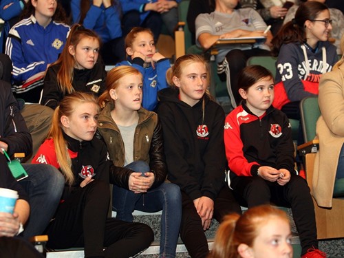 Women's Perform Seminar 2.JPG