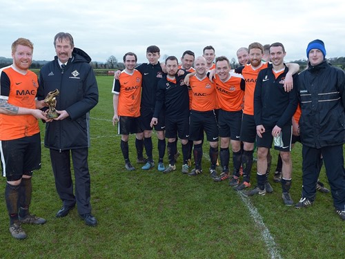 Alistair and Gary with Tandragee Squad.jpg