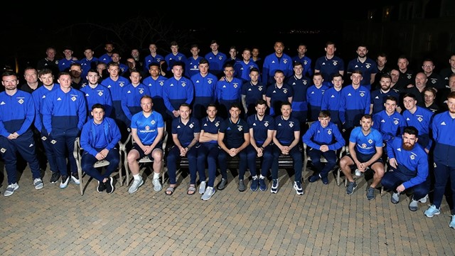 u21 seniors group.jpg 