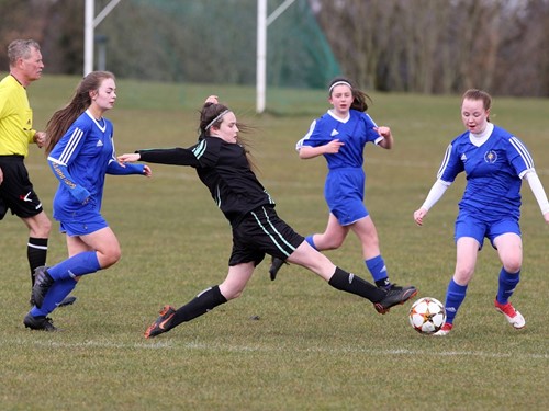 270318GirlsJrSchoolCup064.JPG