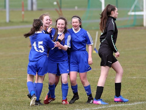 270318GirlsJrSchoolCup082.JPG