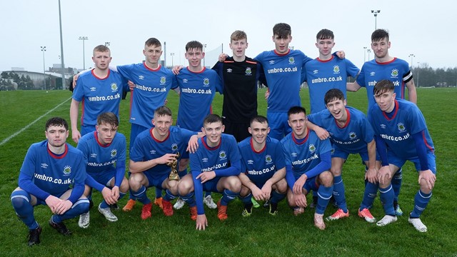 Linfield Rangers squad with man of the match Ethan Wayne.jpg 