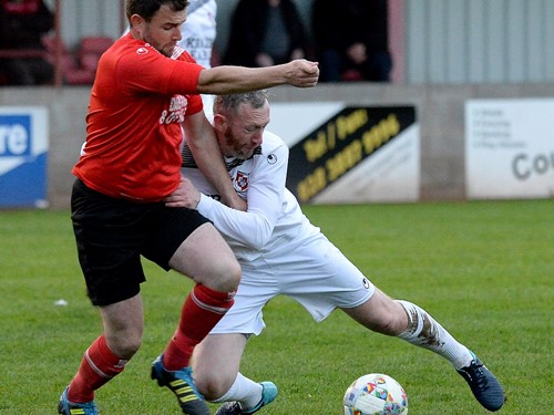 Junior Cup semi-final action from Lakeview Park.jpg