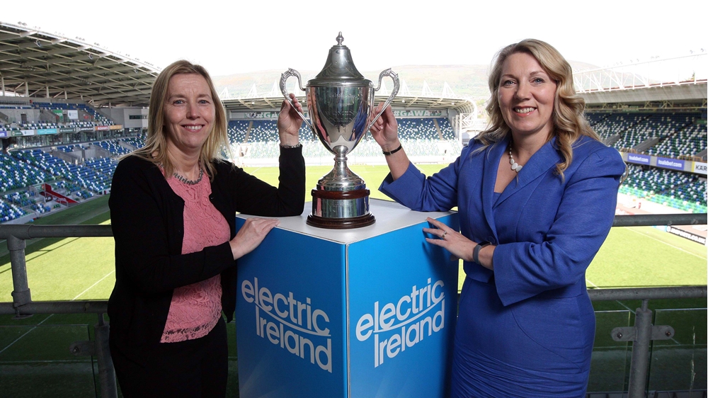 Electric Ireland Women's Challenge Cup round 2.jpg Electric Ireland Women's Challenge Cup round 2.jpg