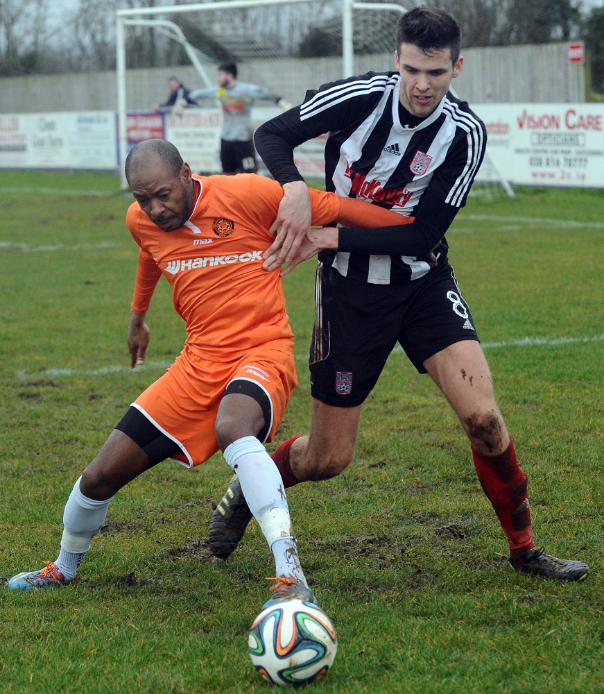 Dergview v. Carrick Rangers