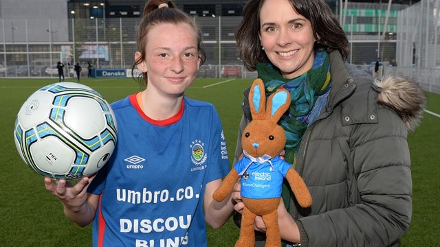 Player of Match Caitlin McGuinness with Anne Smyth of Electric Ireland.jpg 