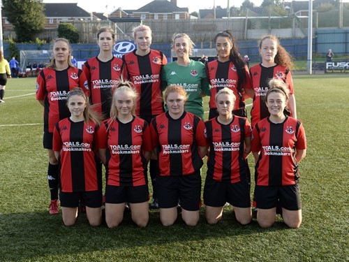 Crues v Linfield ladies_0004.JPG