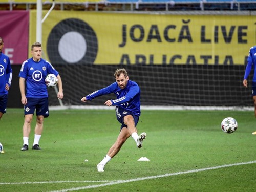 N Ireland Training_018.JPG (1)