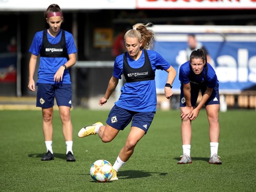 N Ireland women_028.JPG