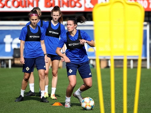 N Ireland women_029.JPG