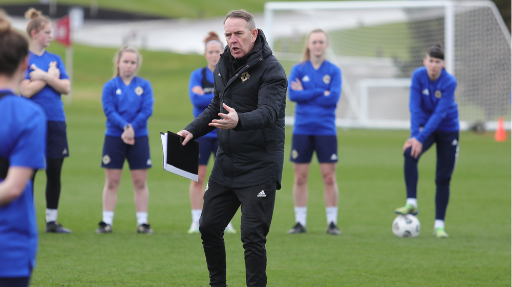 Kenny Shiels at SGP.png Kenny Shiels at SGP.png
