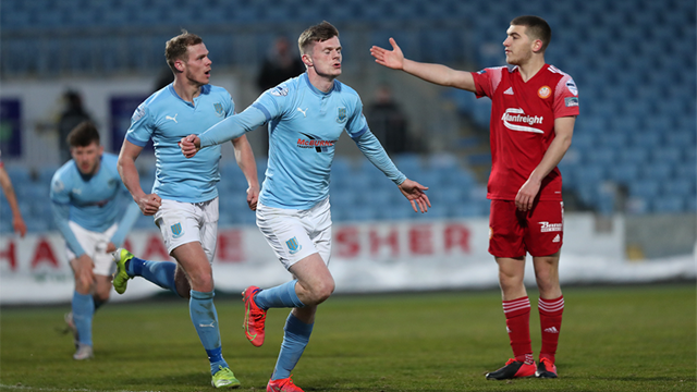 Ballymena United.png 