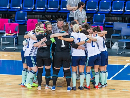 Futsal-10.JPG