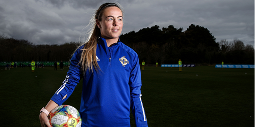 Simone Magill on target for Everton Women - Vimarsana News