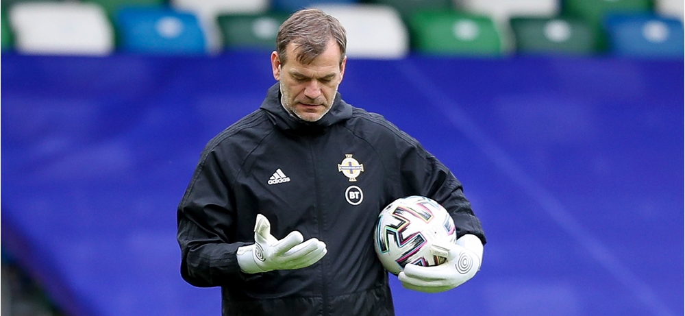 roy carroll gk coach.jpg