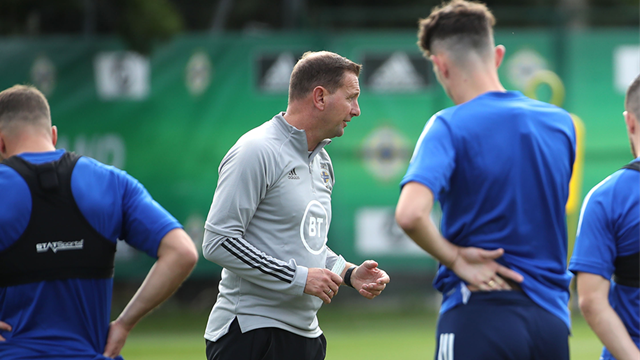 Ian Baraclough training.png (2) 