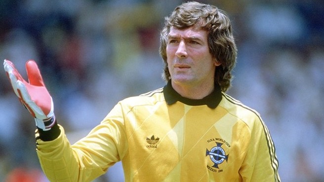 pat Jennings (1) pat Jennings (1)