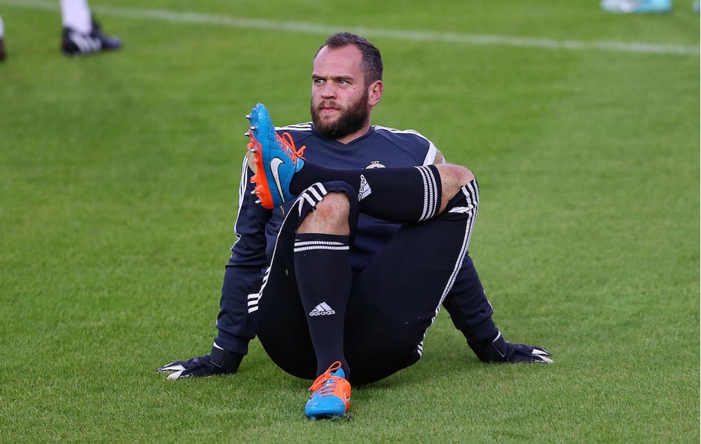 Alan Mannus 16 (1)