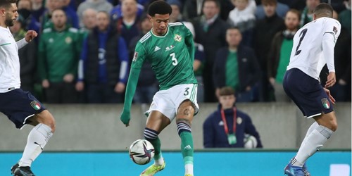 Lewis helps Newcastle to first Premier League win th... - Vimarsana News