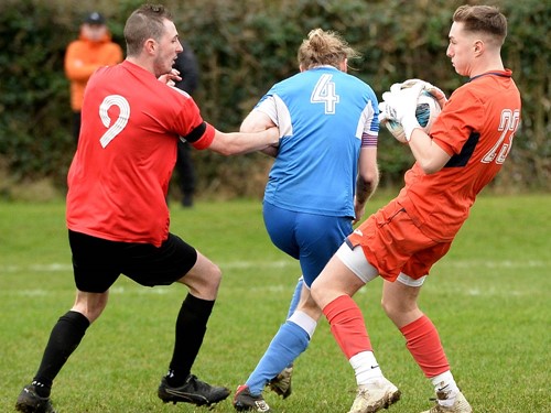 Finaghy v Willowbank action 5.jpg