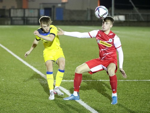 Dungannon v Cliftonville 02.jpg