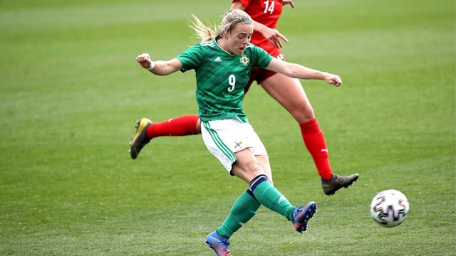 Simone Magill.jpg 