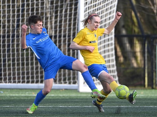 Laurelhill v St Columbs _021.JPG