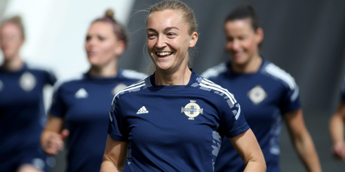NI Player Watch - Lauren Wade makes Reading debut - Vimarsana News