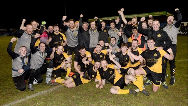 Coalisland Athletic celebrate their 2-1 victory.jpg 