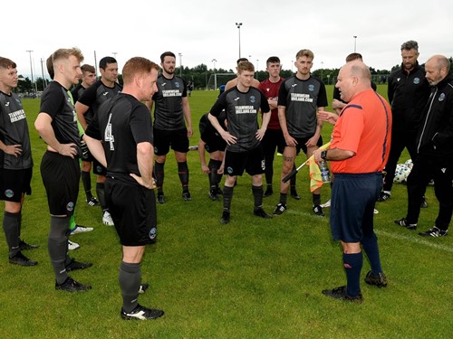 Greenisland II's with Referee.jpg