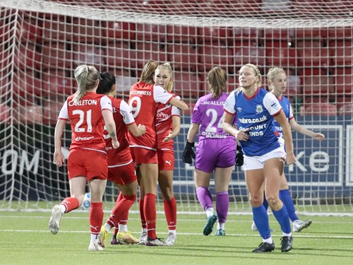 Cliftonville Ladies v Linfield Ladies 09.JPG