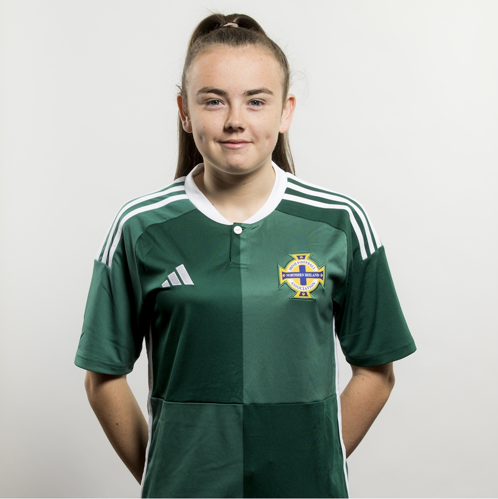 Keri Halliday 2.JPG 