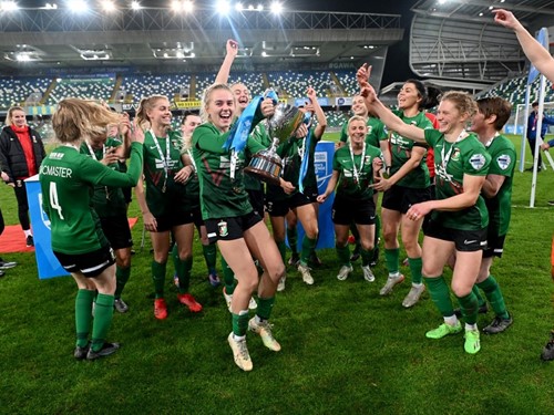 thumbnail_Glentoran v Sion _059.jpg