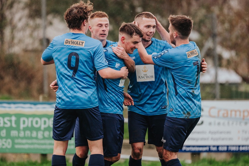 Portstewart v Coagh Utd-19-11-22-35.jpg