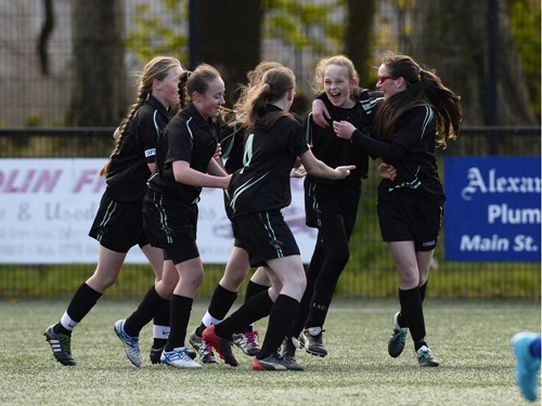 GIRLS JUNIOR SCHOOLS FINAL13.JPG