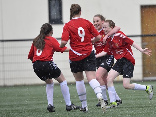 GIRLS SENIOR SCHOOLS FINAL22.JPG