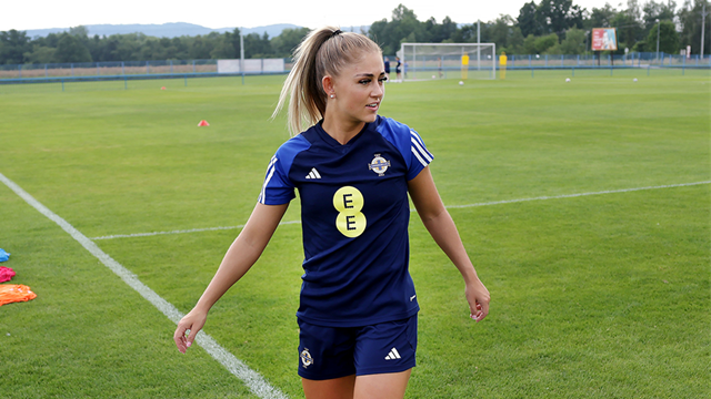 Danielle Maxwell.png (1) 