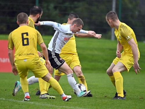 Queens v Comber0189.jpg
