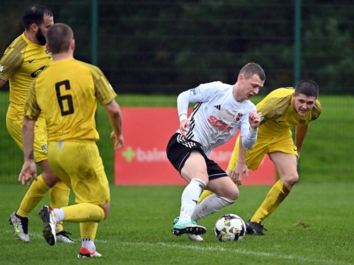 Queens v Comber0190.jpg
