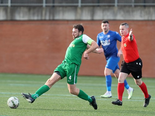 Crumlin Star v Limavady 08 Declan Roughan.JPG