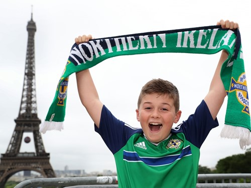 Fans in Paris_008.JPG