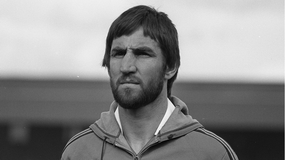 Chris Nicholl 1.png